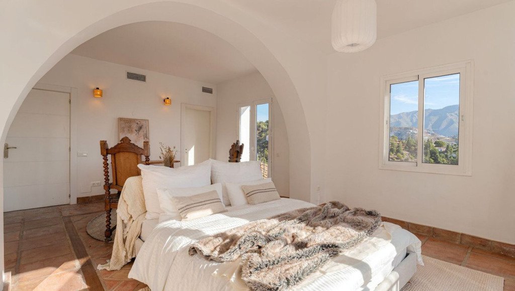 Villa – Chalet — El Madroñal