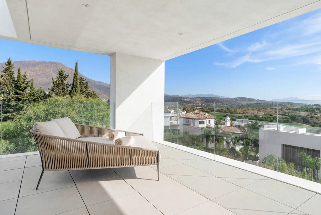 Вилла/Шале — Estepona