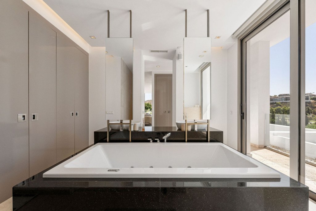 Detached Villa — Los Flamingos