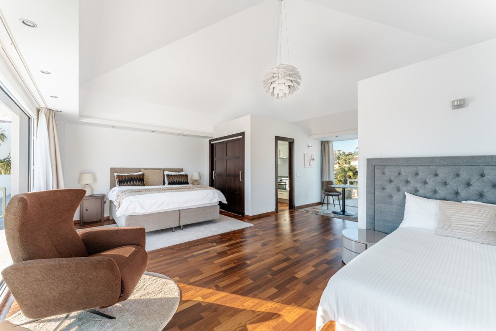 Villa – Chalet — Benahavís
