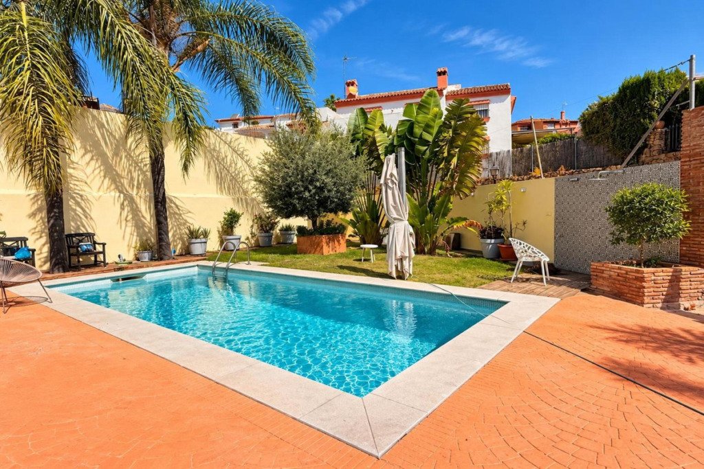 Villa – Chalet — Marbella