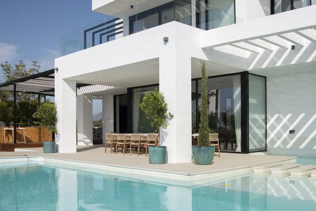 Detached Villa — Estepona