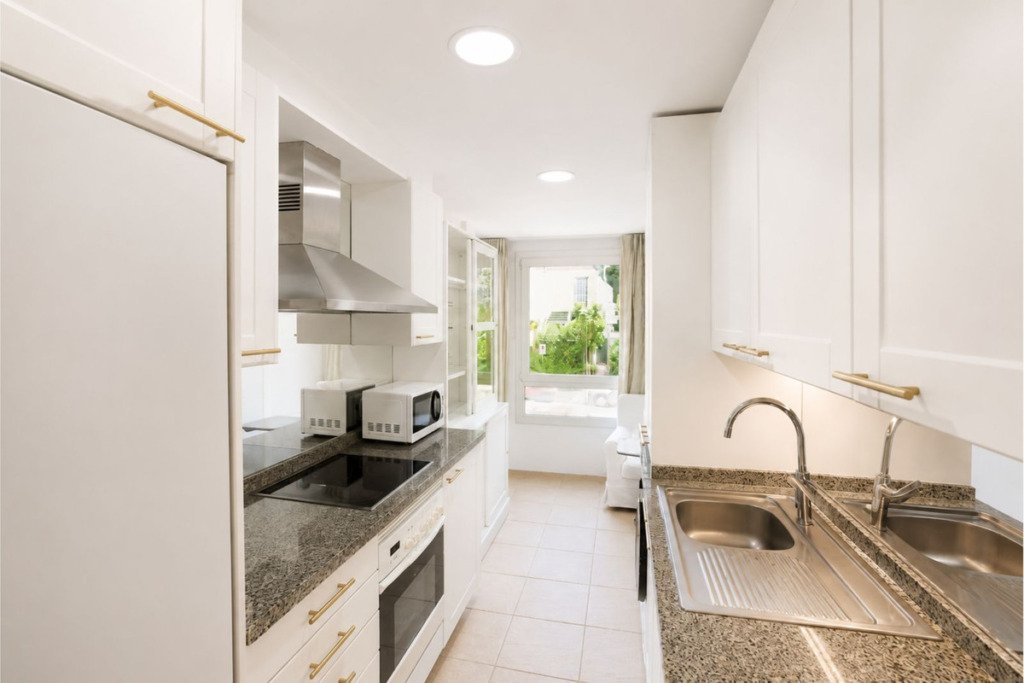 Apartamento Planta Media — Marbella