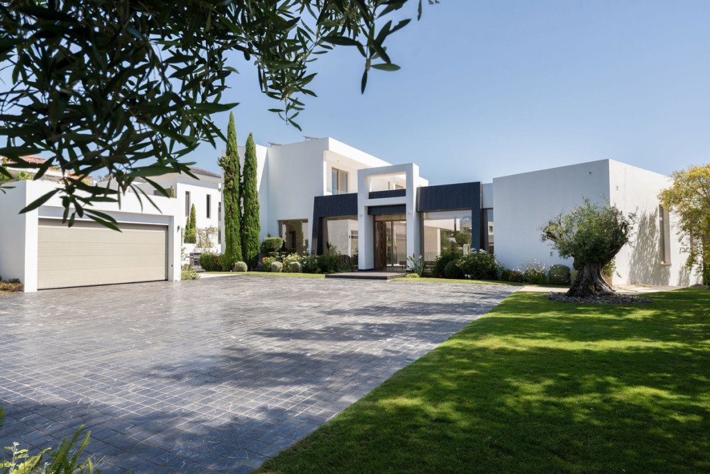 Detached Villa — Los Flamingos