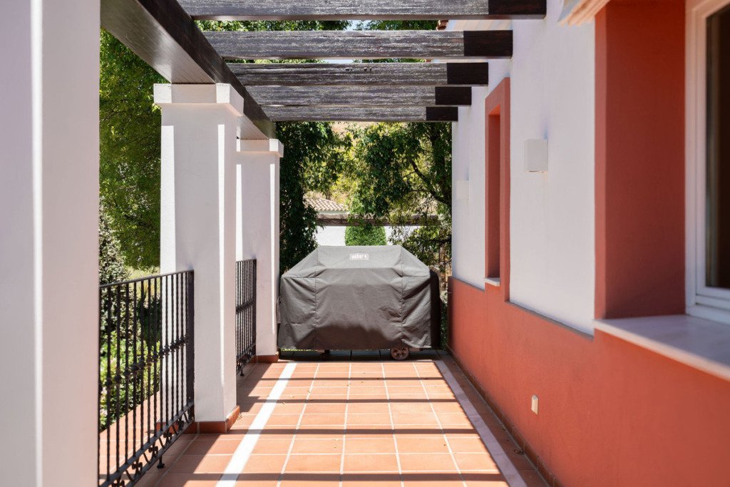Detached Villa — Benahavís