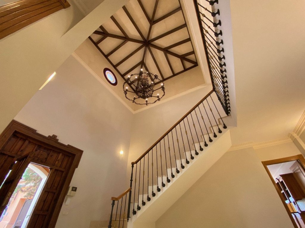 Villa – Chalet — Sierra Blanca