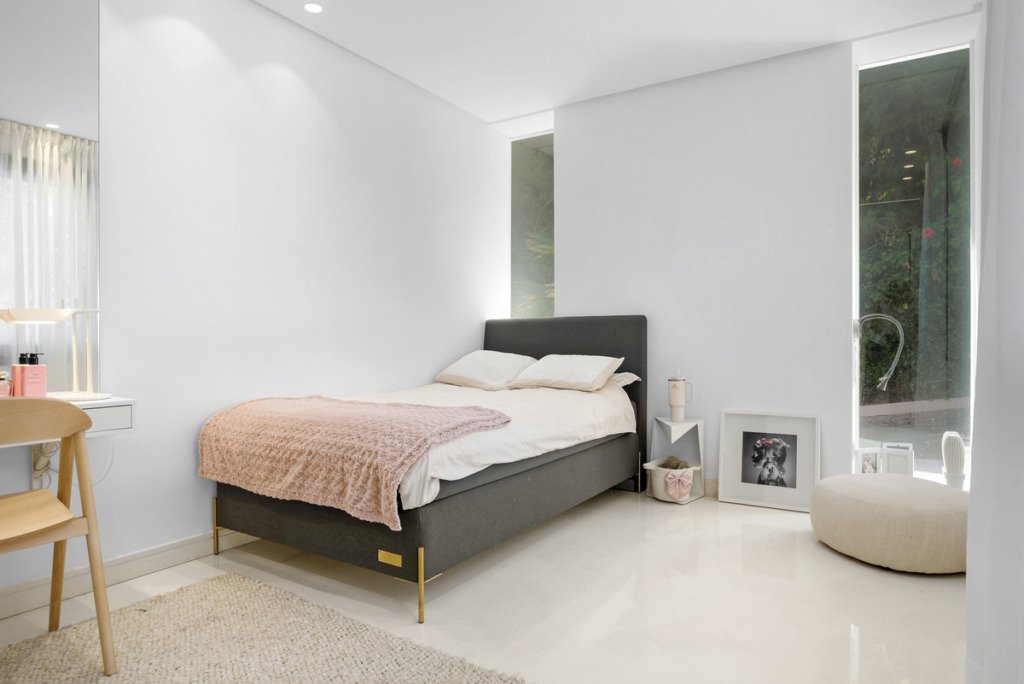 Villa – Chalet — Nueva Andalucía