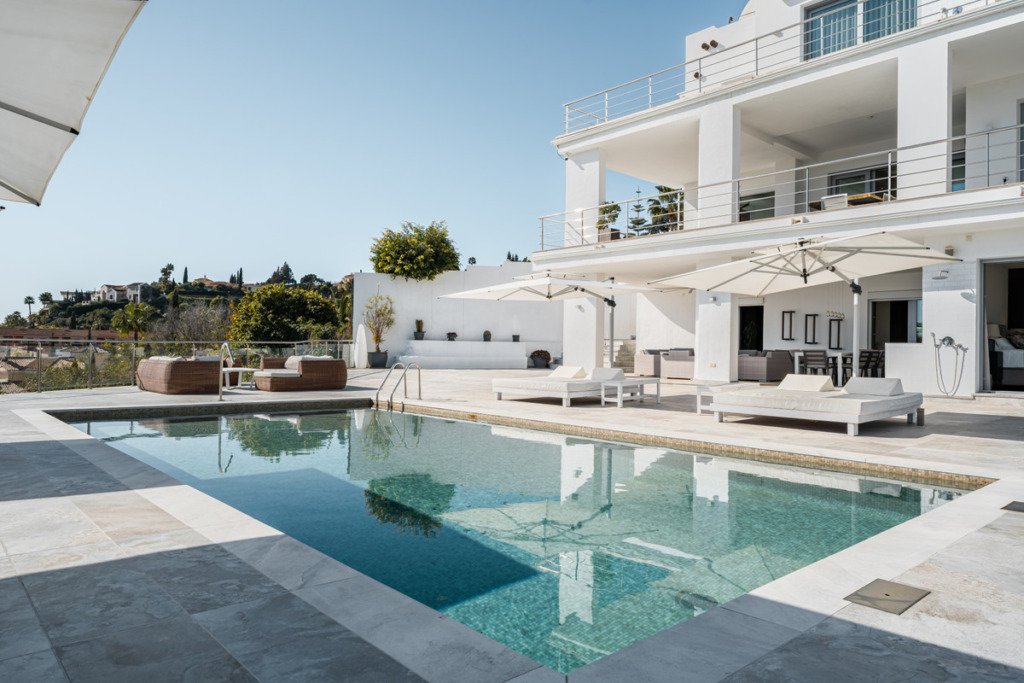 Villa – Chalet — Benahavís