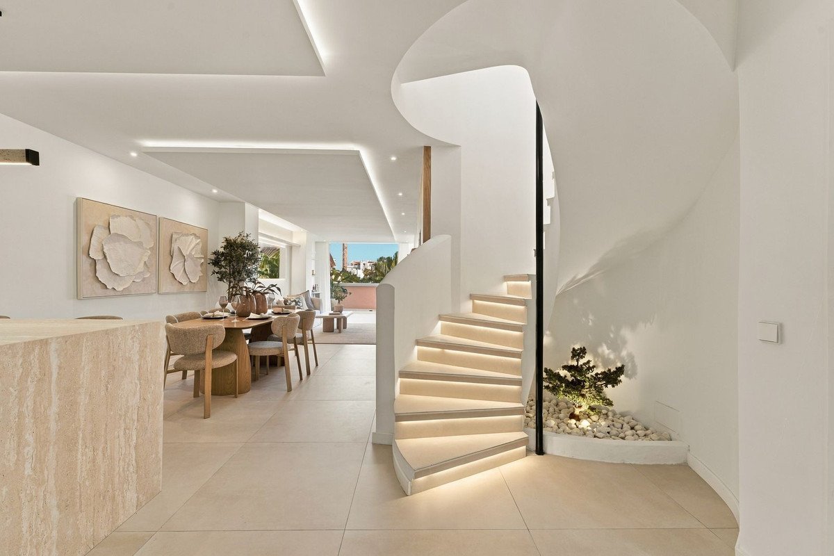 Penthouse Duplex — Nueva Andalucía