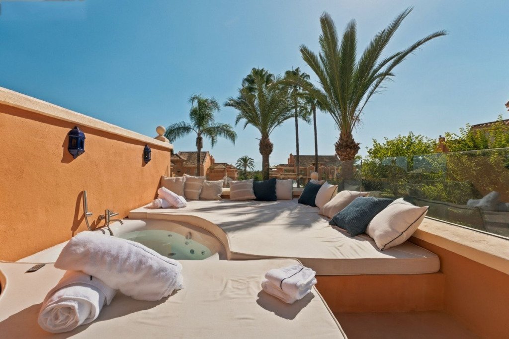 Penthouse Duplex — Nueva Andalucía