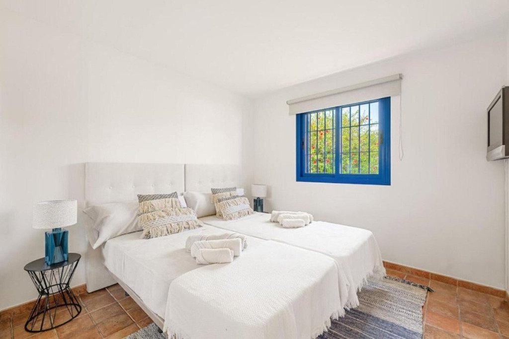 Villa – Chalet — Marbella