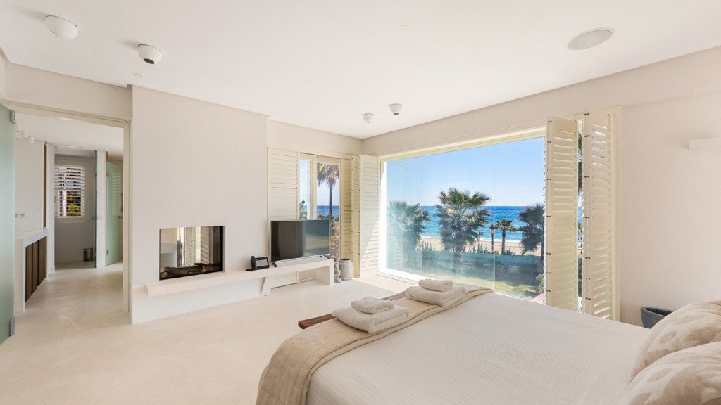 Villa – Chalet — The Golden Mile