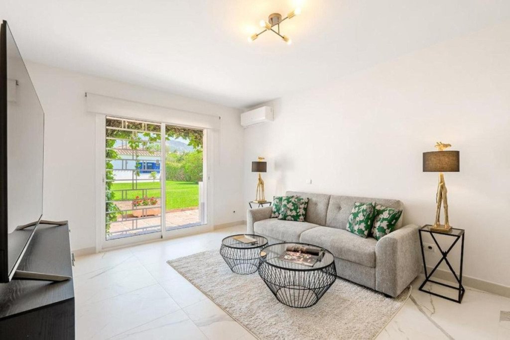 Villa – Chalet — Marbella