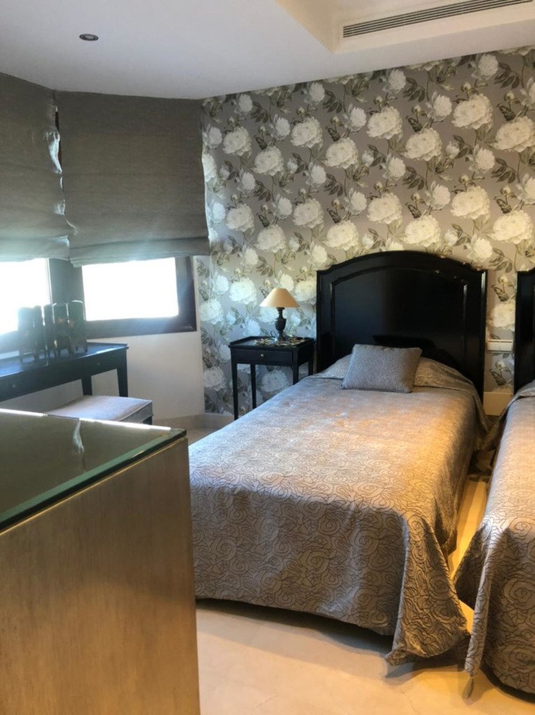 Middle Floor Apartment — Puerto Banús