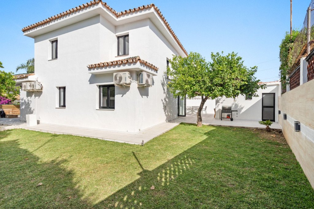 Вилла/Шале — Marbella