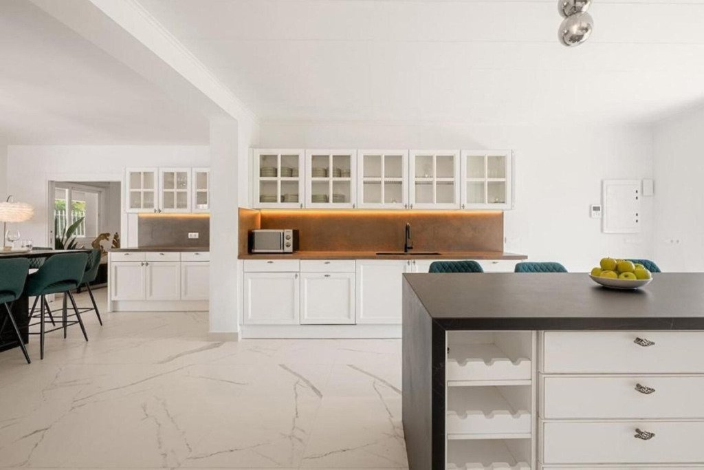 Villa – Chalet — Marbella