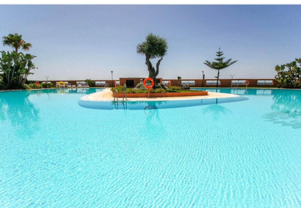 Middle Floor Apartment — Puerto Banús