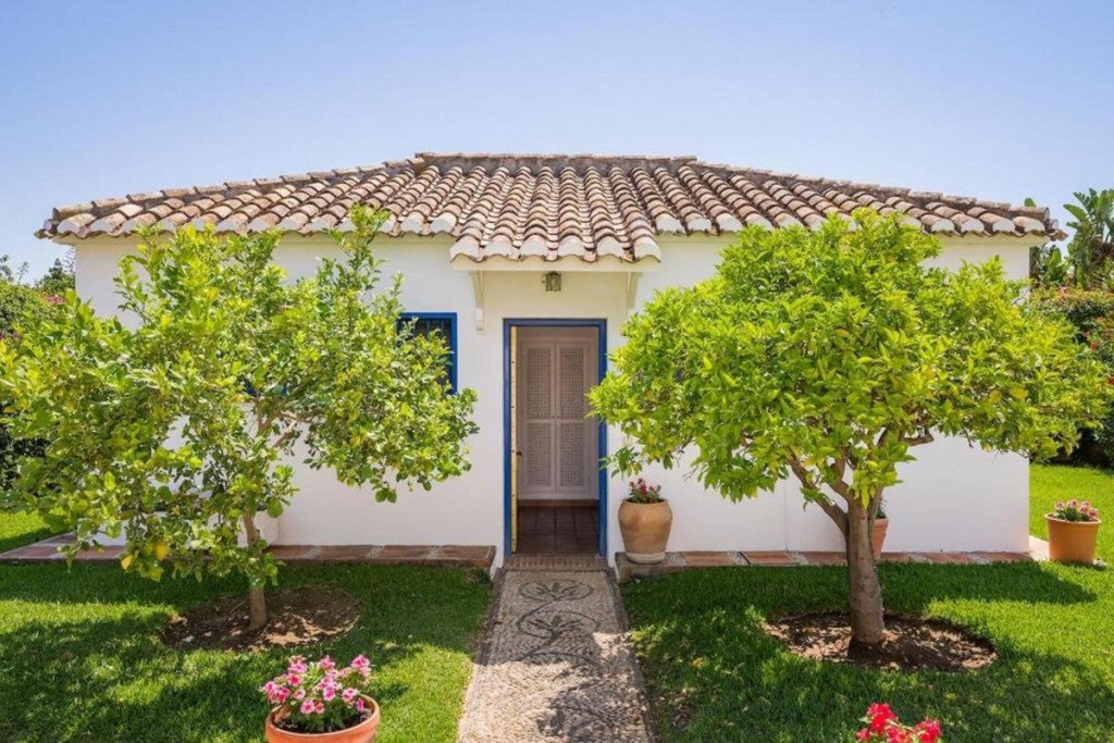 Villa – Chalet — Marbella