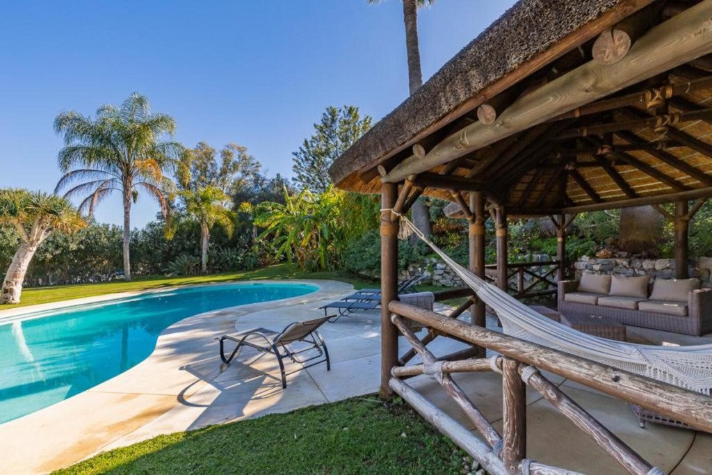Villa – Chalet — Atalaya
