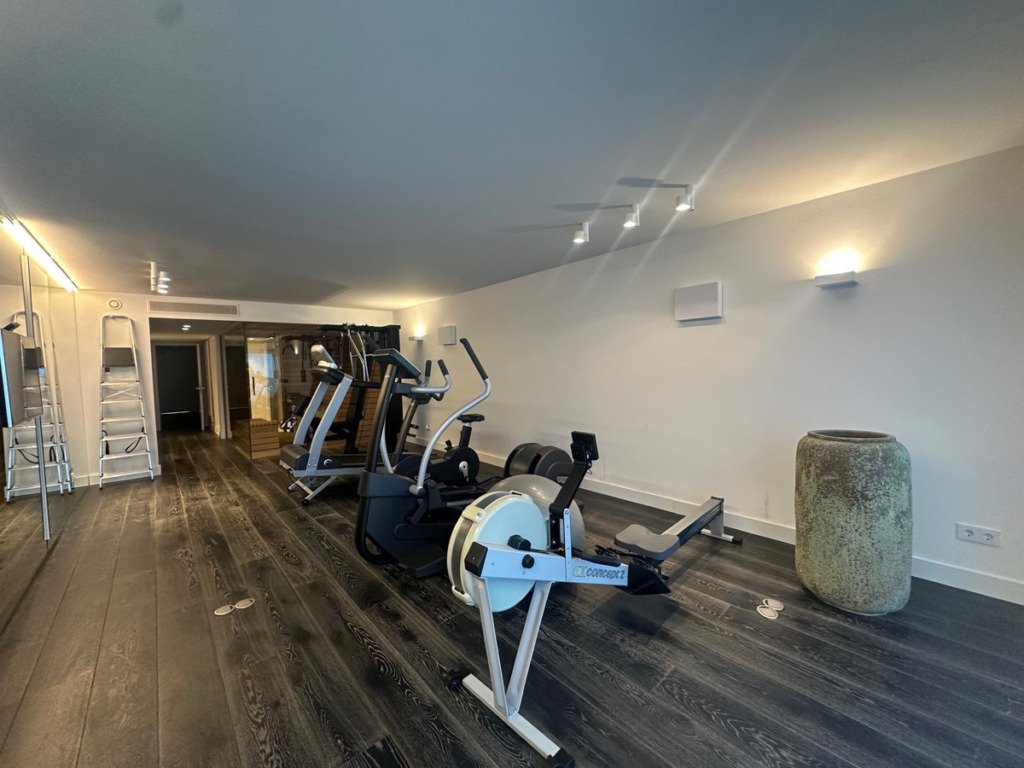 Villa – Chalet — The Golden Mile