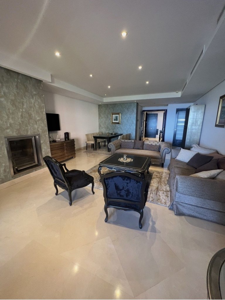 Middle Floor Apartment — Puerto Banús