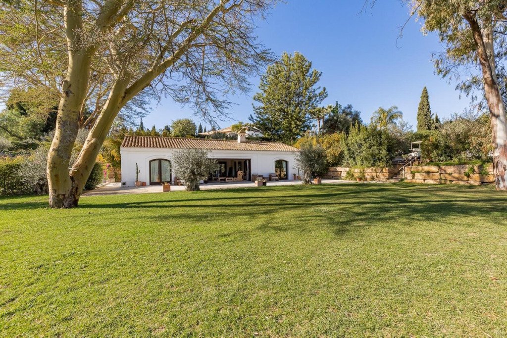 Villa – Chalet — Atalaya