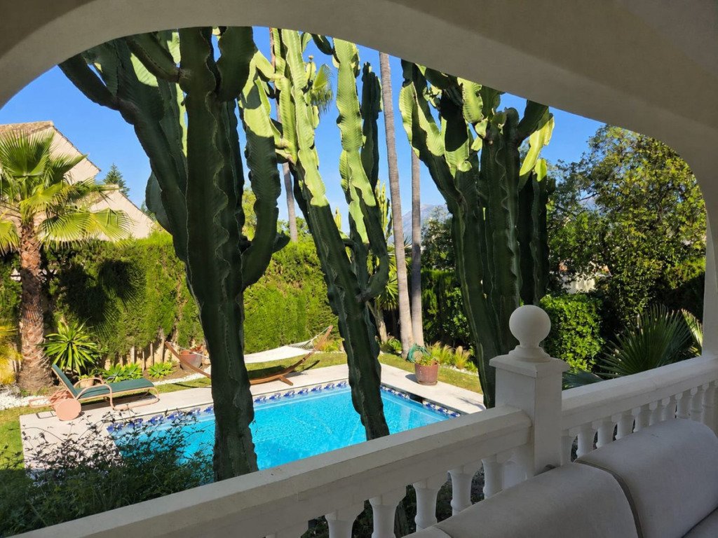 Detached Villa — El Rosario