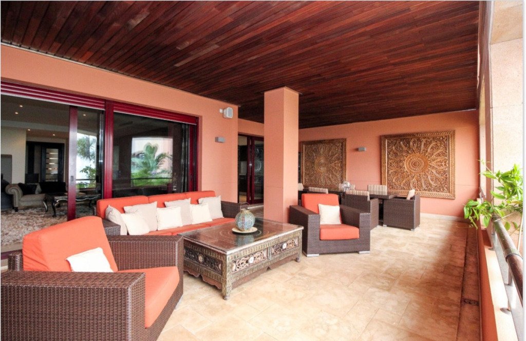 Middle Floor Apartment — Puerto Banús
