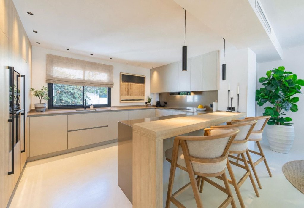 Detached Villa — Costalita