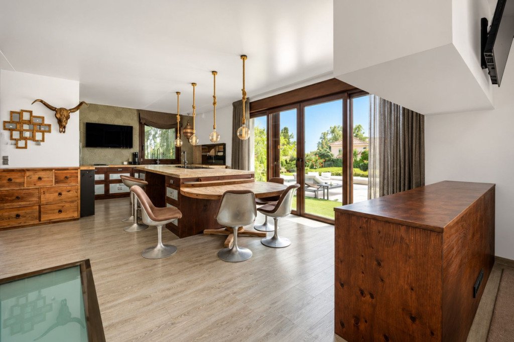 Villa – Chalet — Benahavís
