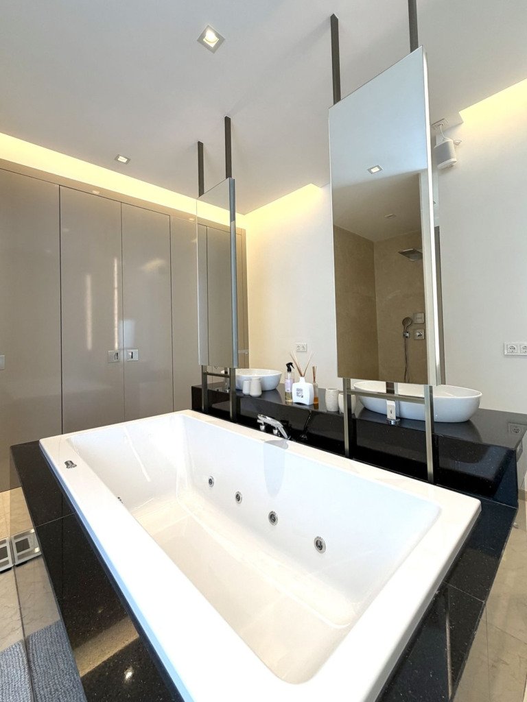 Detached Villa — Los Flamingos