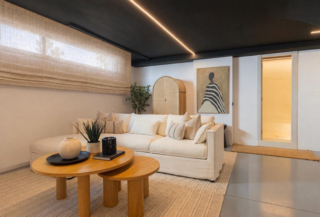 Detached Villa — Costalita