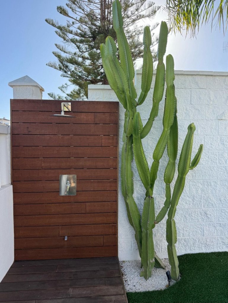 Detached Villa — Costalita