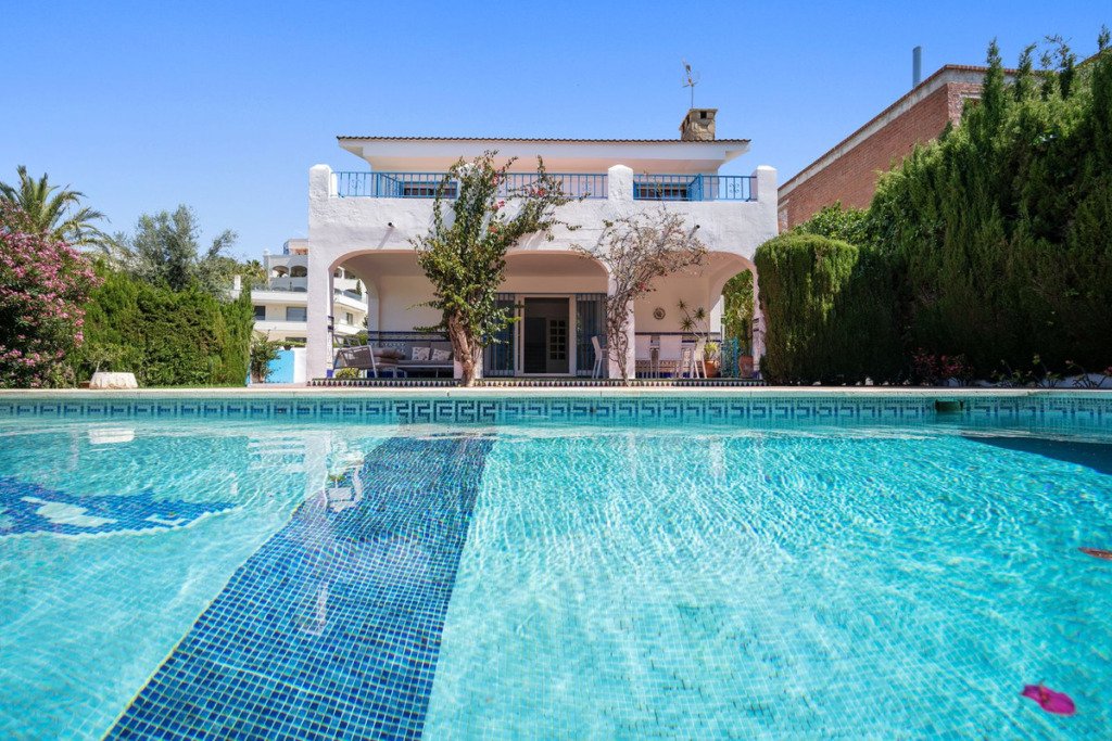 Вилла/Шале — Marbella