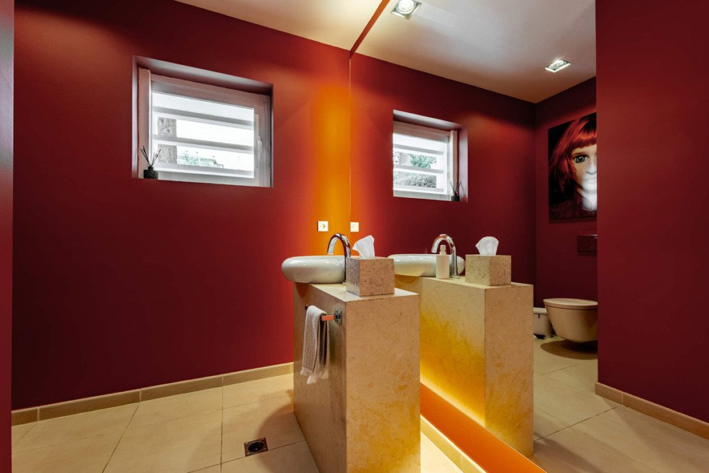Detached Villa — The Golden Mile